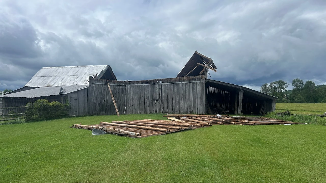 Likely tornado tears through Harrington, Que., leaves behind major damage