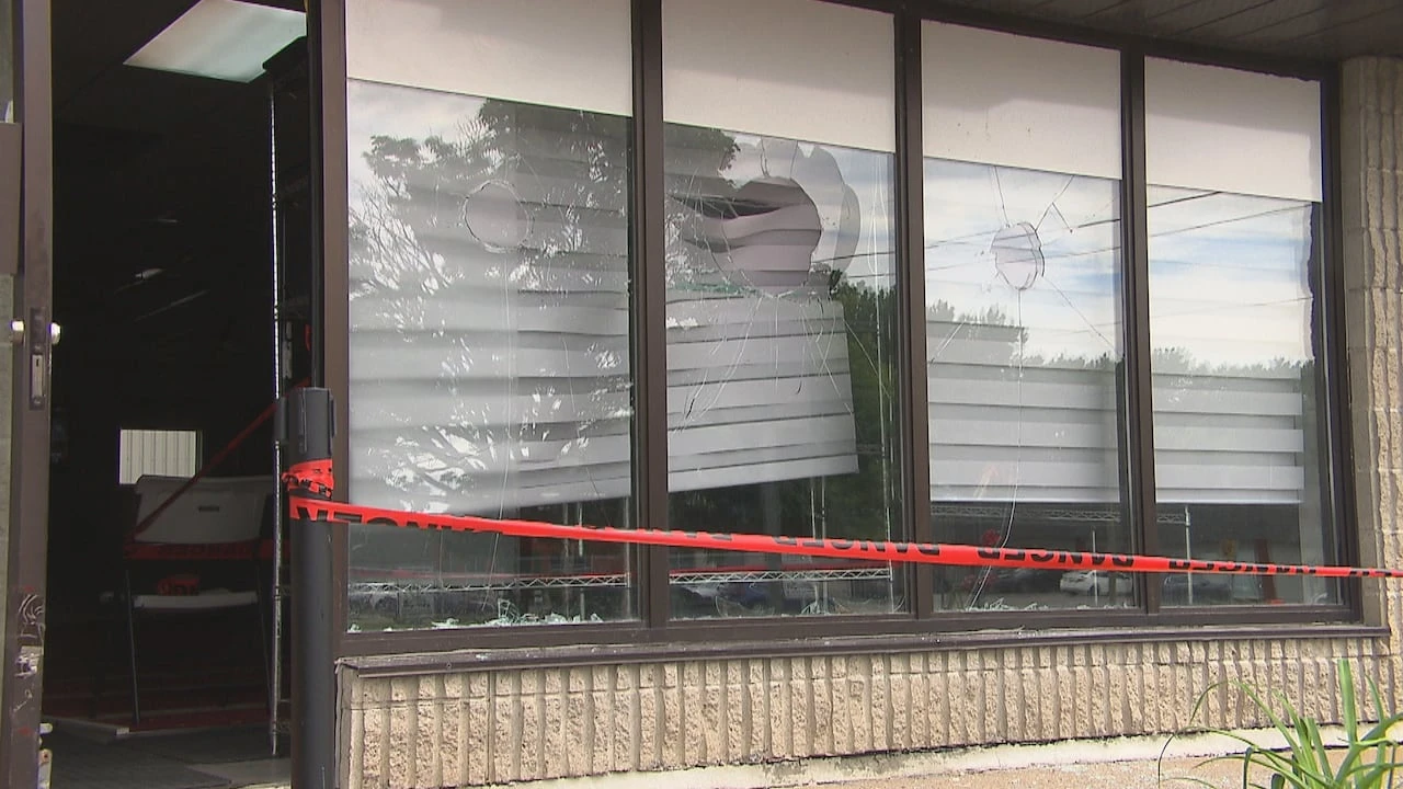 Worry, hurt after mosque vandalized in Trois-Rivières, Que.