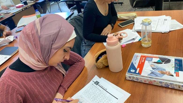 French classes are a hit in the Eastern Townships. But a funding cap means they'll soon be cancelled