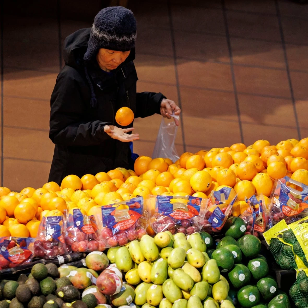 Tariffs hitting shoppers in Canada and U.S., with some prices set to rise at Loblaw stores, Walmart