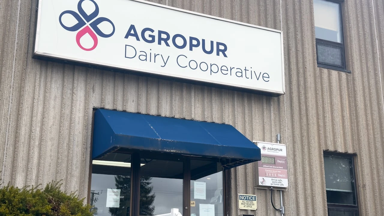 Farmers onside with closing dairy plant, Agropur says