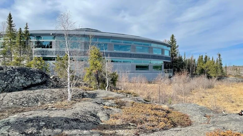 No public accountability for N.W.T. government's secret settlements