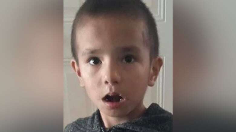 'I don't think anyone's giving up': Search for missing Shamattawa boy enters 4th day