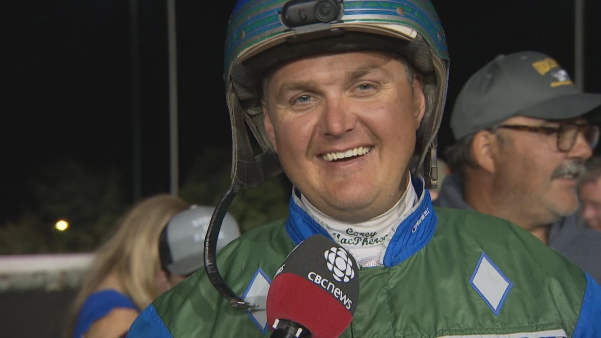 Miki Shan N races to Gold Cup and Saucer win