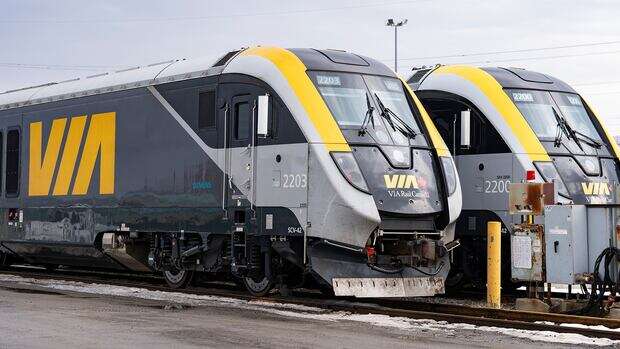 Via Rail passengers stuck on train for 10 hours prompts investigation