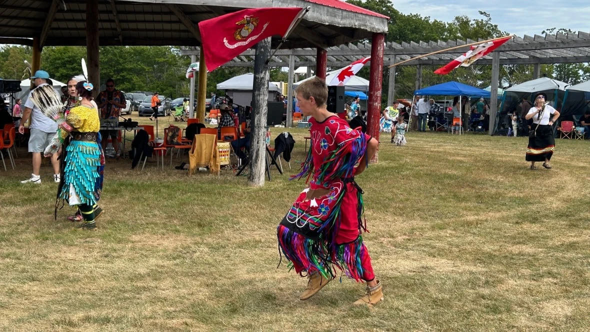 Lennox Island First Nation welcomes hundreds for 25th annual mawio'mi