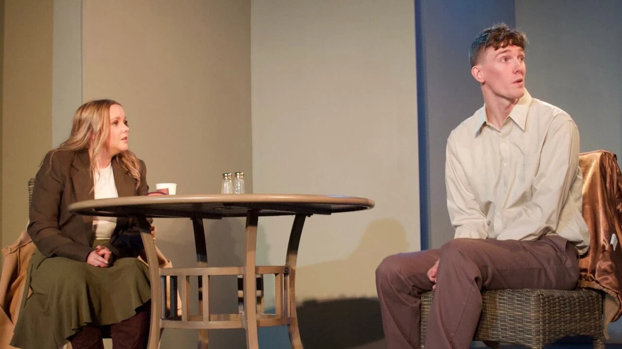 In the age of online dating, these actors are bringing old-fashioned romance to the stage