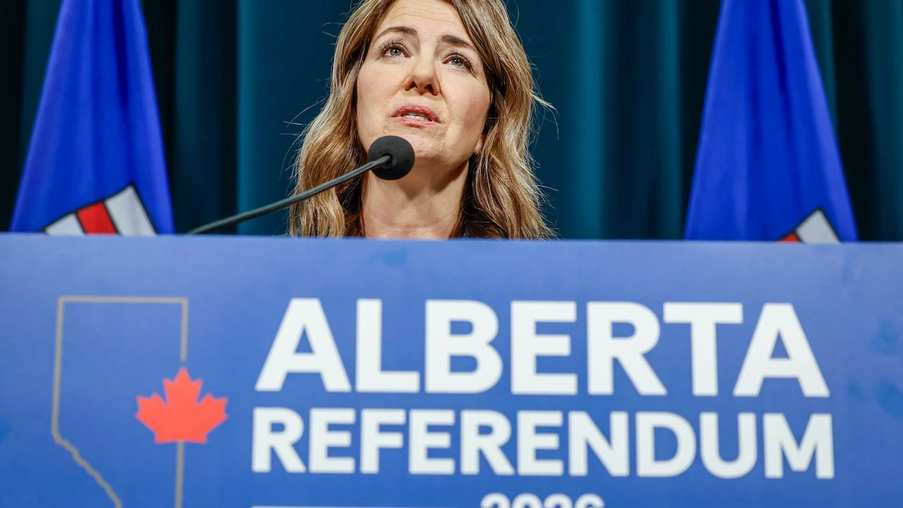 Danielle Smith's wishful thinking: her separation vote loses, and that's the end of it