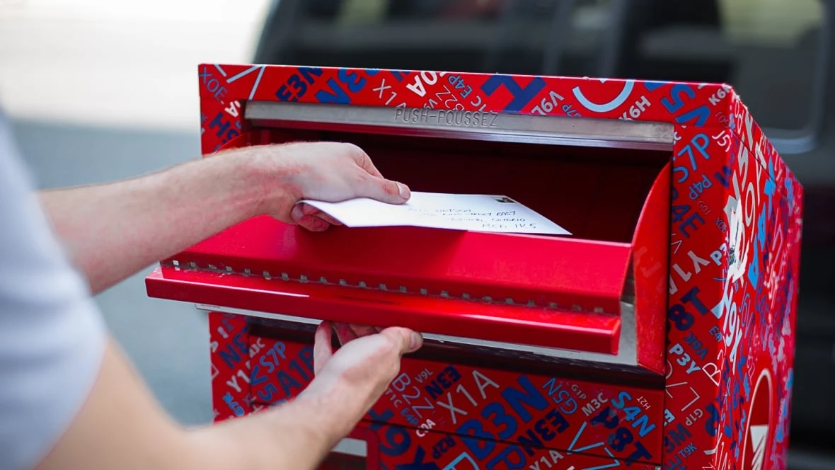 Rural eastern Ontarians worried about losing home mail delivery