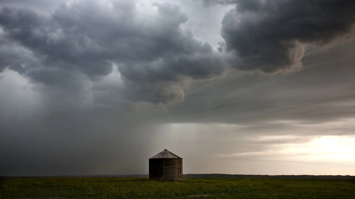 Tornado warnings issued for parts of south-central Manitoba on Monday night