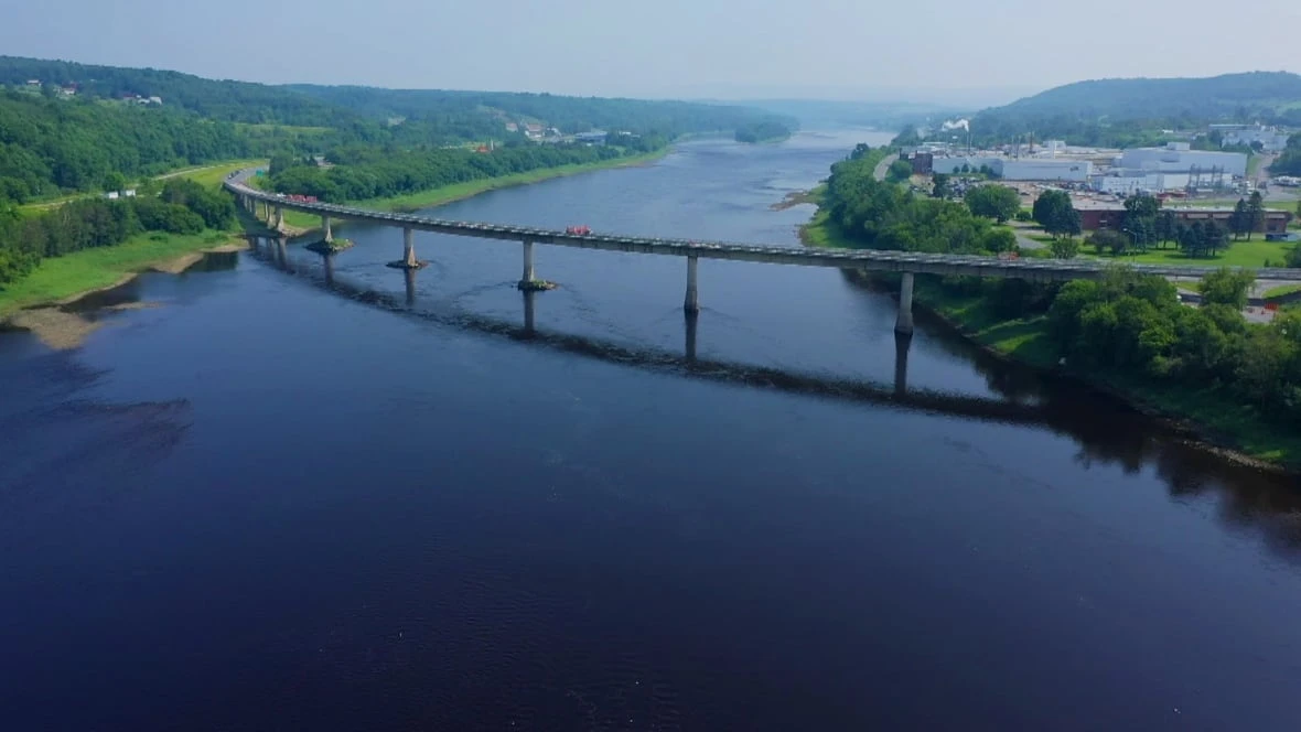 Florenceville Bridge to close for 5 weekends, starting Friday night and spread over 3 months