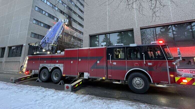 Fire at St. Andrew's Place in Sudbury, Ont. displaces 18 people