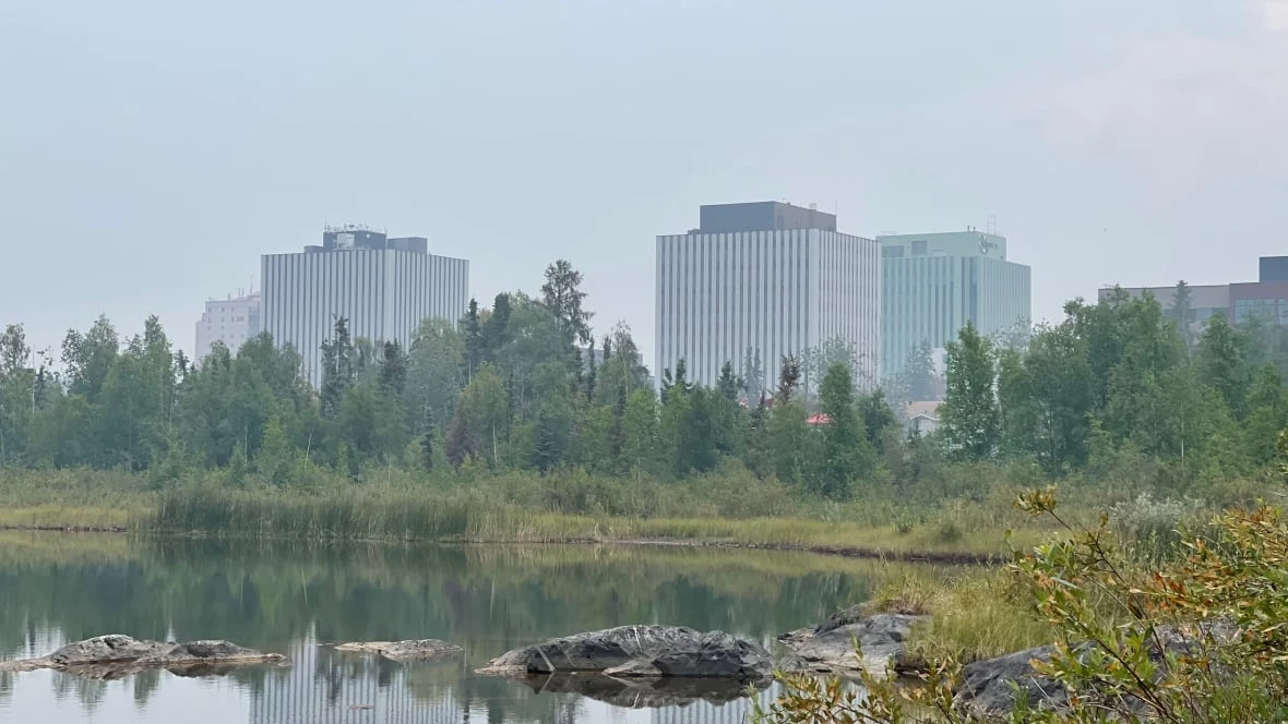Air quality advisories put in place as smoke blankets several N.W.T. communities