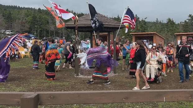 Benoit First Nation celebrates 1st powwow on its traditional grounds