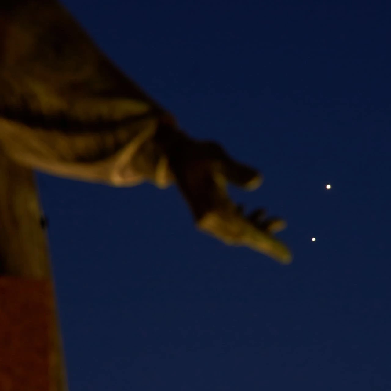 How to watch Jupiter and Venus as they join in the sky this week