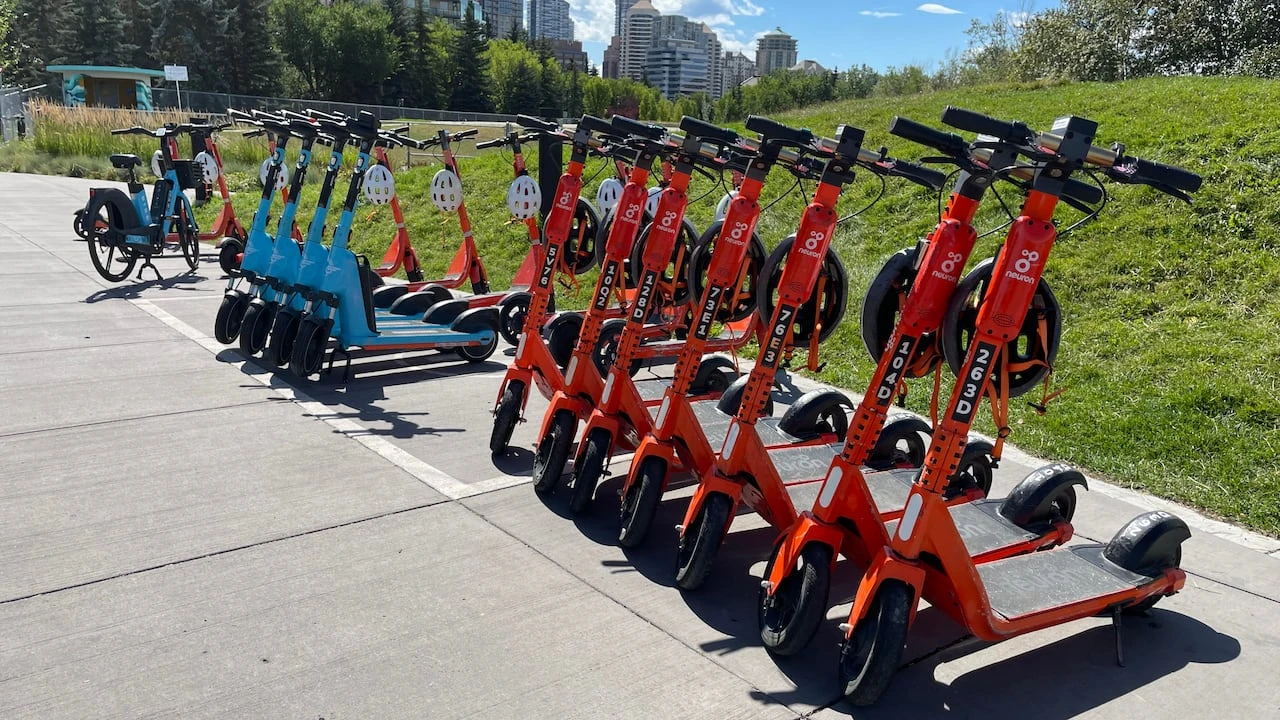 Alberta politicians look at making e-scooter and e-bike trips reimbursable
