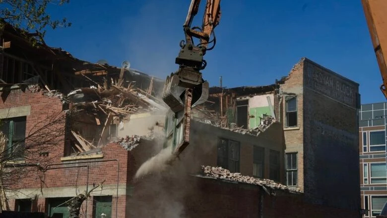 114-year-old Gresham Block torn down in Calgary's Inglewood neighbourhood