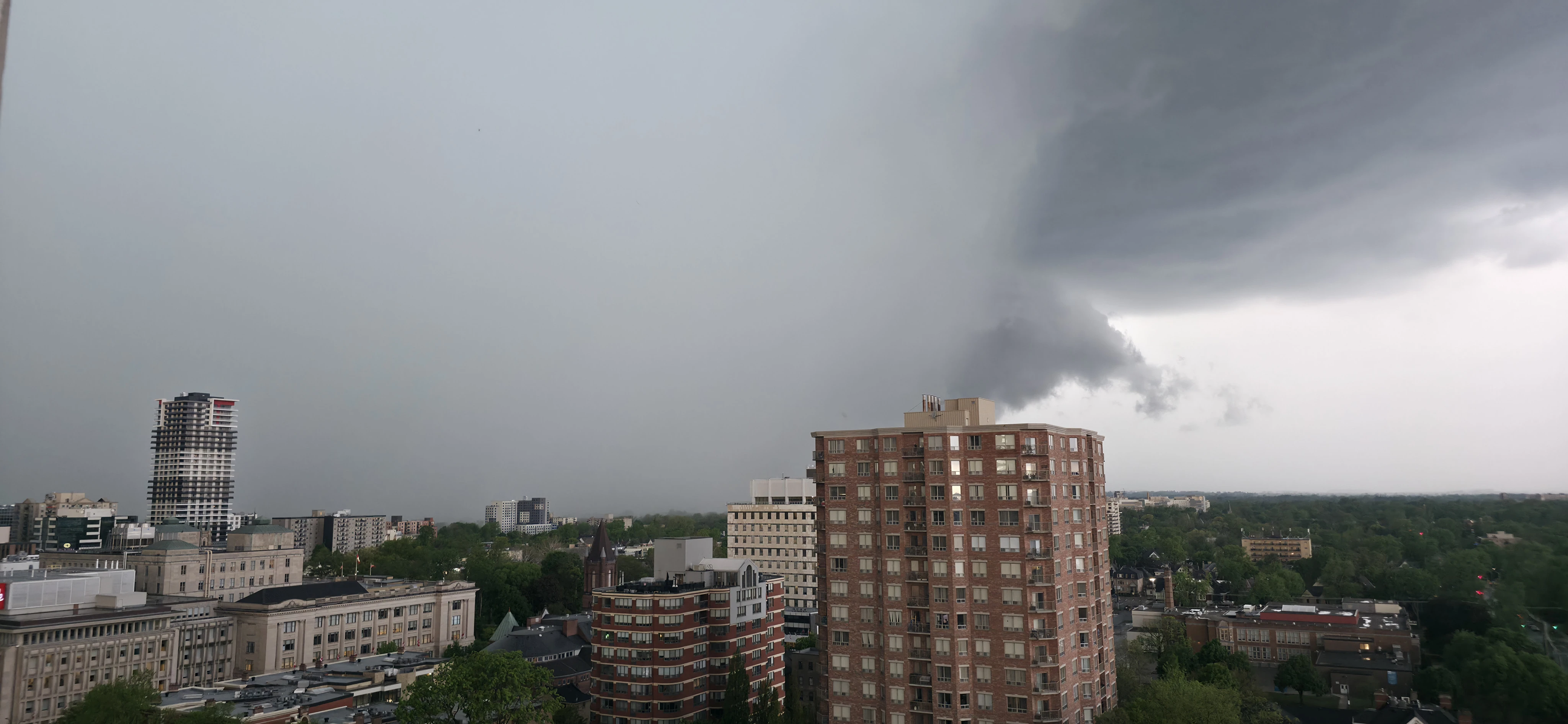 Severe thunderstorm prompts tornado warnings throughout London area