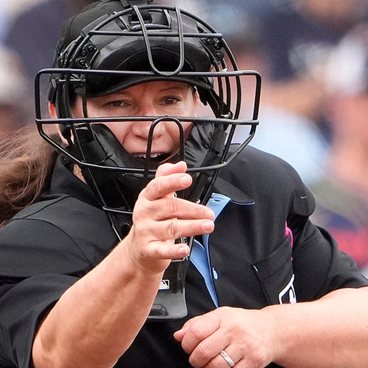MLB calling up its 1st female umpire for Miami-Atlanta game Saturday