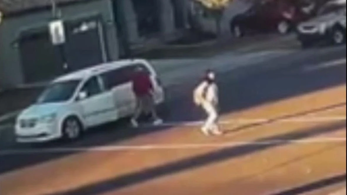 Driver hits 17-year-old using marked crosswalk, leaves scene: Airdrie RCMP