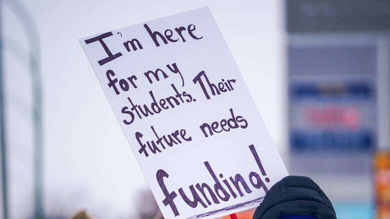 Sask. teachers reject province's contract offer