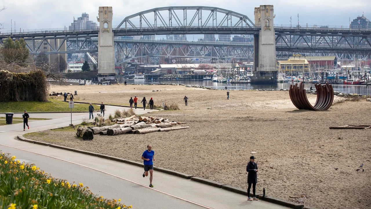 Vancouver's Sunset Beach closed to swimming due to high E. coli levels