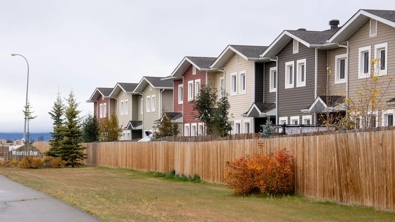 ‘There’s nothing here’: Whistle Bend residents say next Yukon gov't needs to step up services