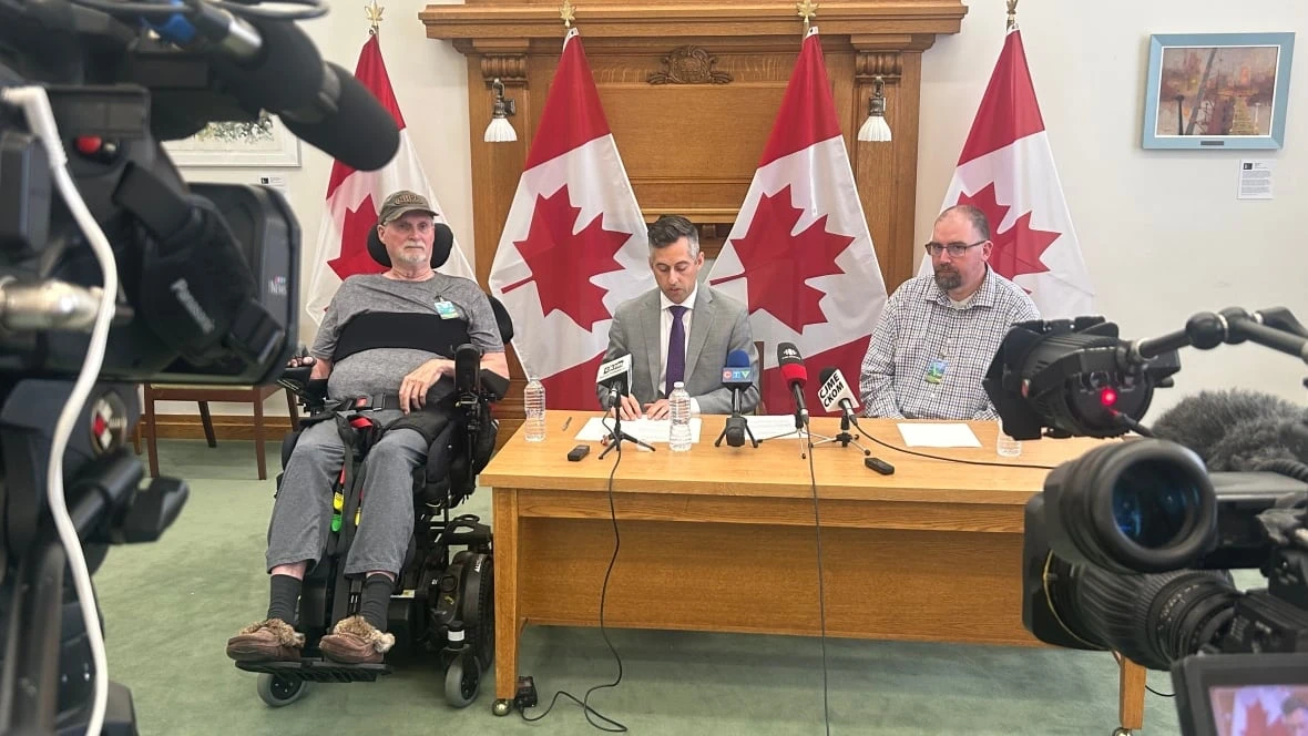 Sask. NDP and ALS society calling on province to investigate Moose Jaw health centre