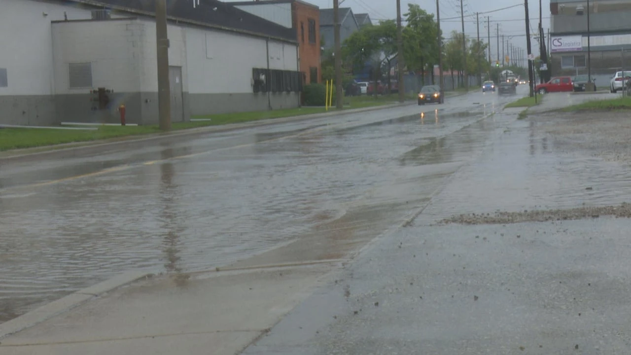 Flood watch in place after heavy rainfall in Windsor-Essex