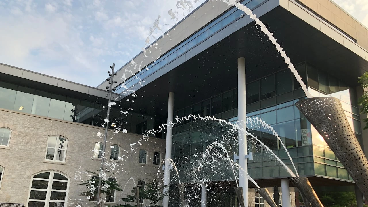 Guelph's city hall to no longer be used as overnight warming or cooling space