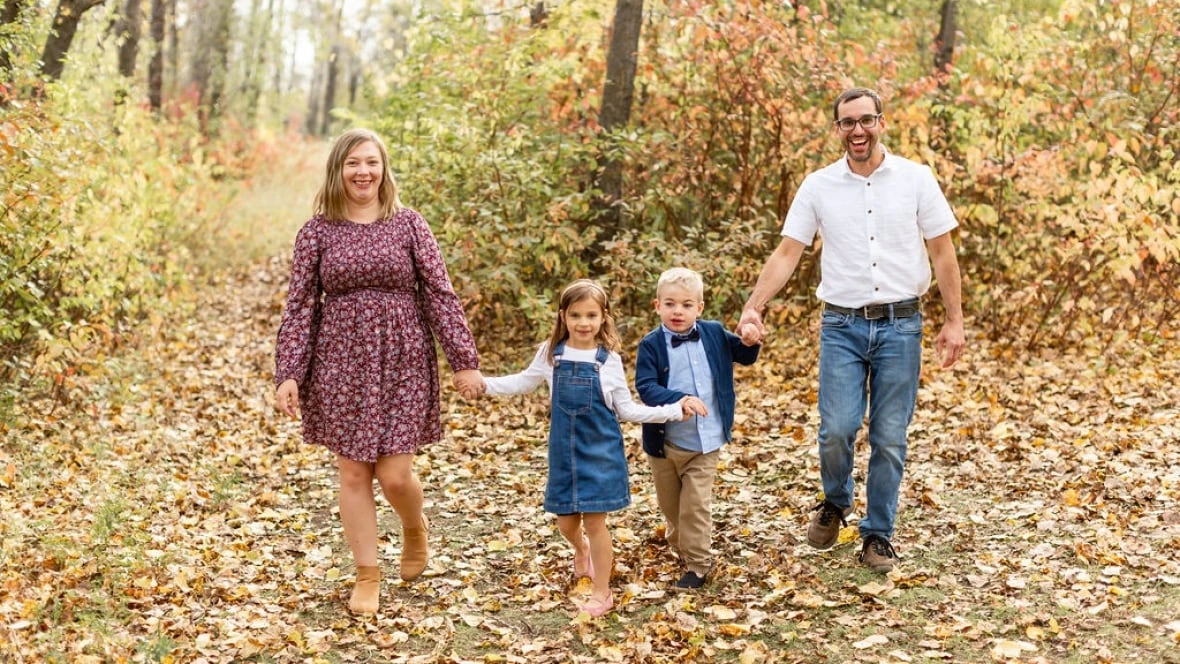 Pending gene therapy gives hope to family of Sask. boy with rare 'childhood Alzheimer's'