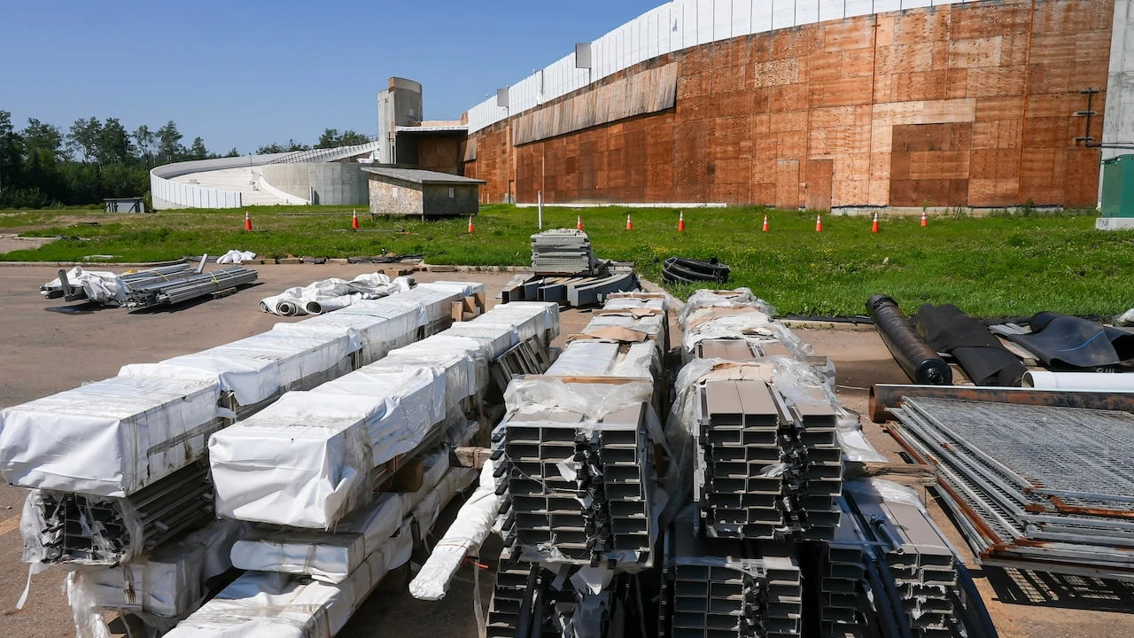Construction resumes on McMurray Métis Cultural Centre after nearly four-year delay
