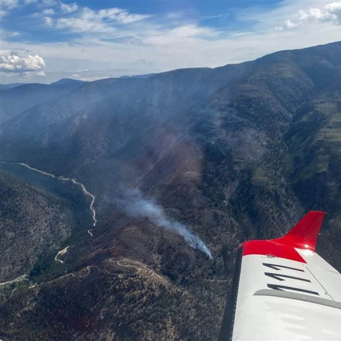 Temperatures expected to rise as crews battle fire north of Lytton, B.C.