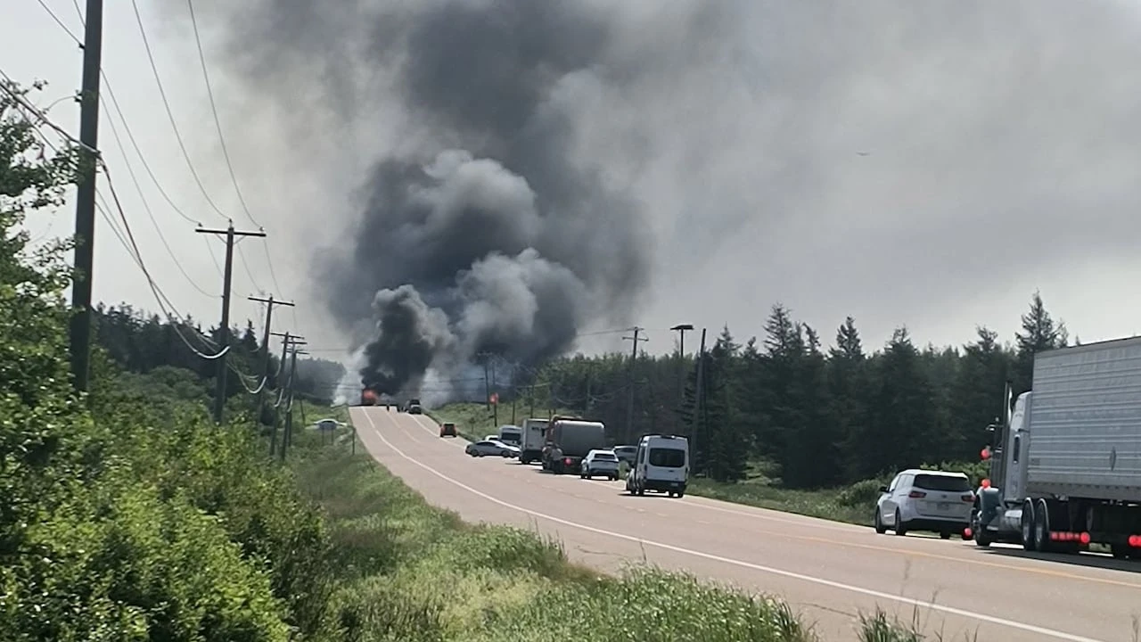 Collision near Confederation Bridge in N.B. involved an ambulance: P.E.I. emergency services