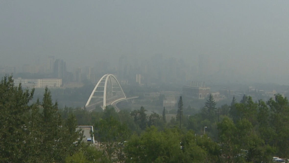 Air quality warnings issued for Edmonton, much of northern Alberta