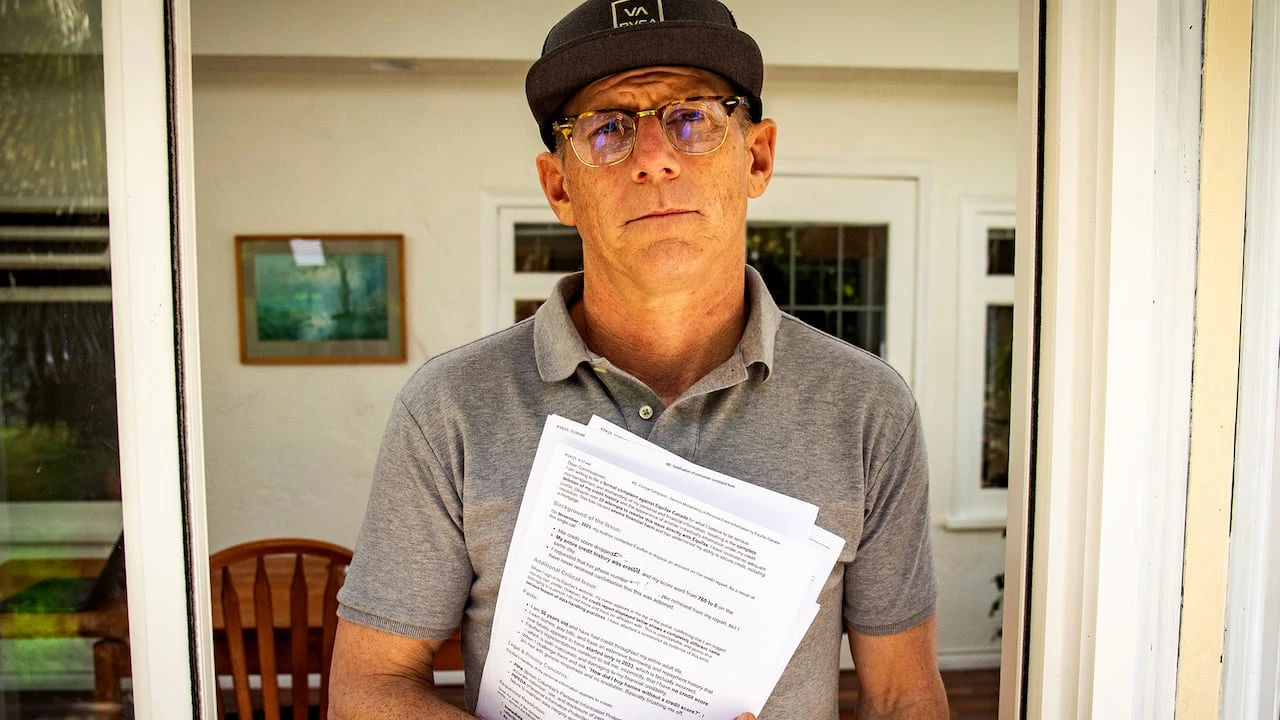 Equifax customer fights to restore credit after score vanishes | Go Public