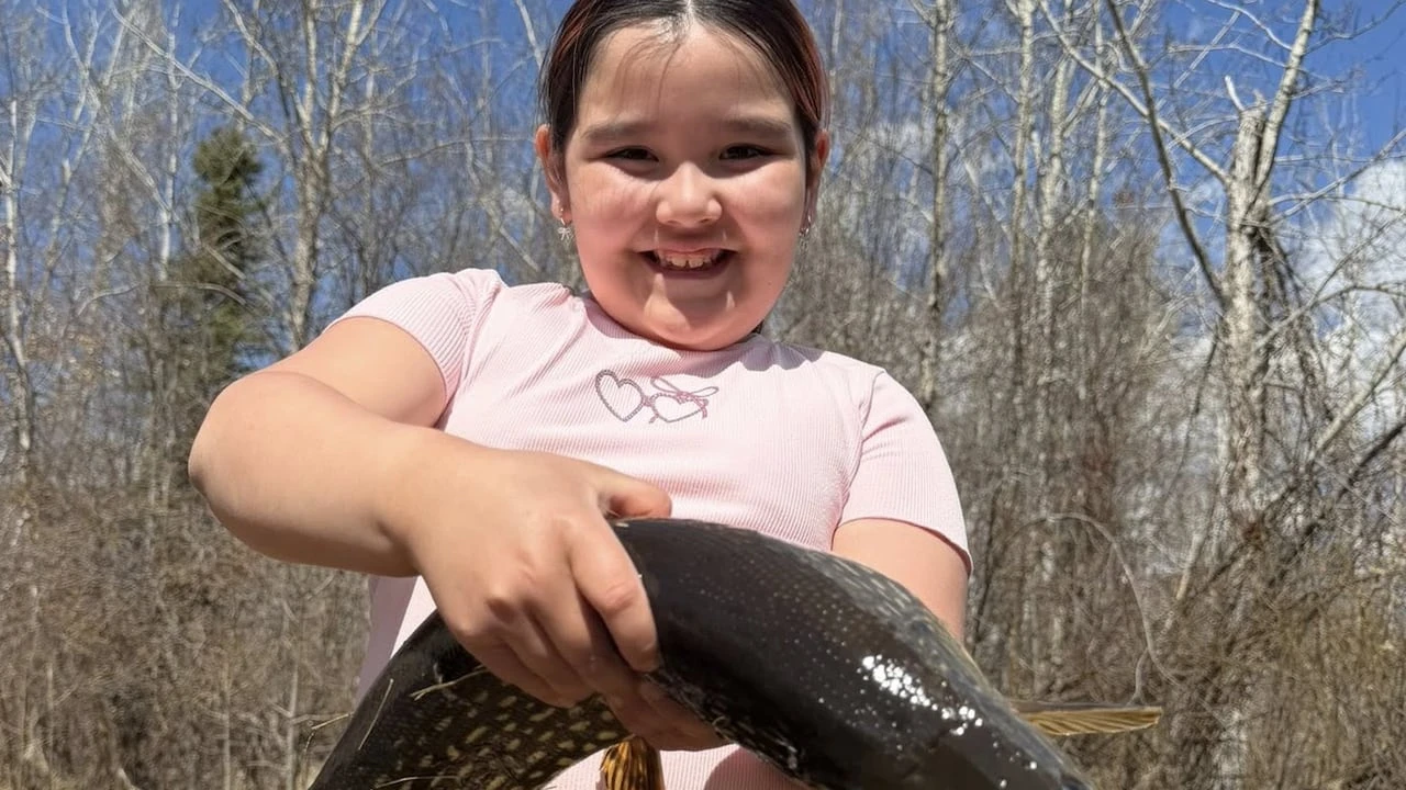 Snare fishing 101: Students learn traditional ways at Clearwater River Dene Nation