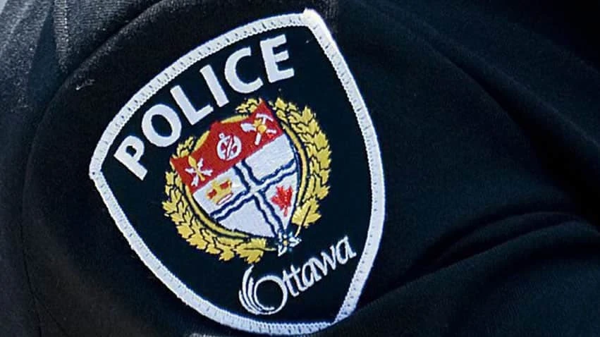 Ottawa police officer suspended due to disciplinary investigation