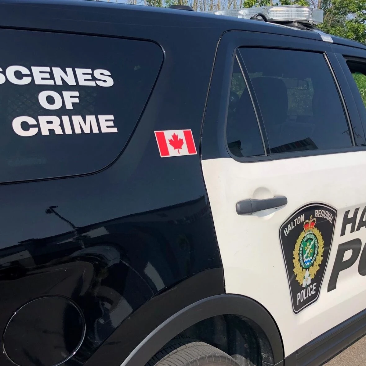 Oakville, Ont., restaurant owner, head chef charged in human trafficking investigation