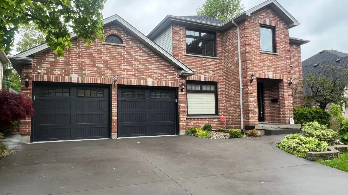 Airbnb owner tells hearing he lives at Sunnyside Drive house '2 or 3 days a week'