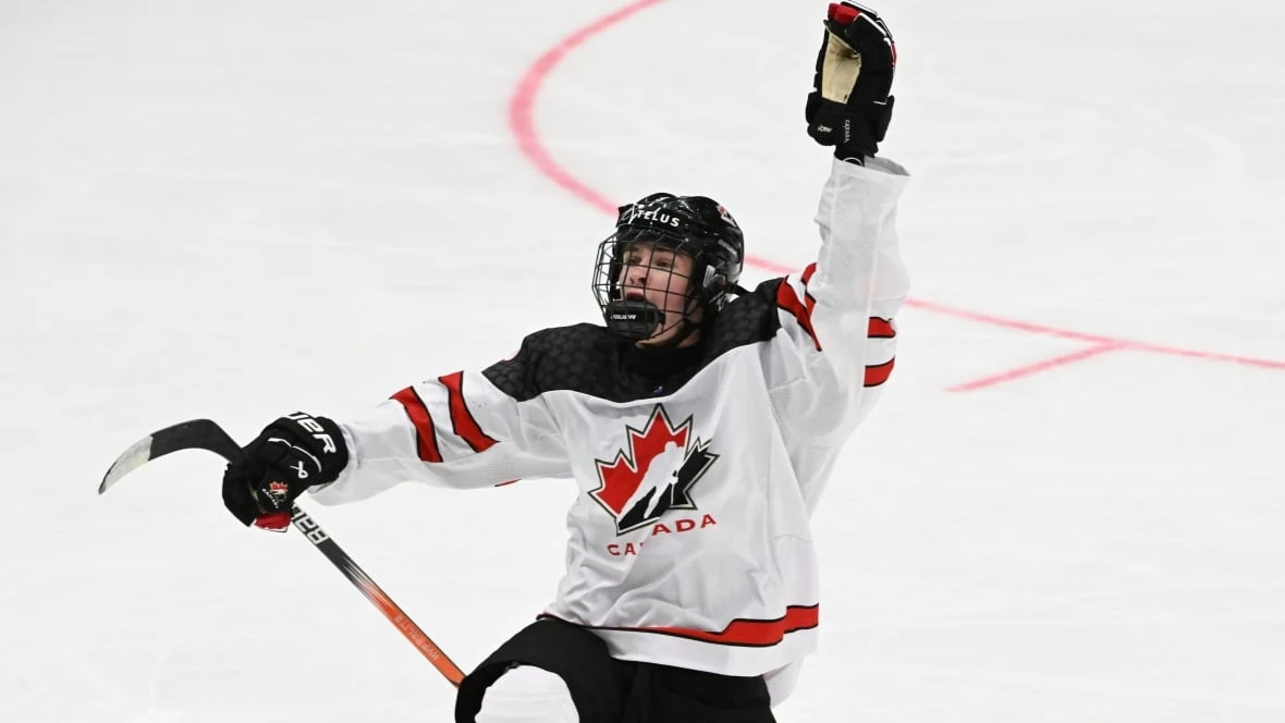 Yukon hockey phenom to announce NCAA plans today
