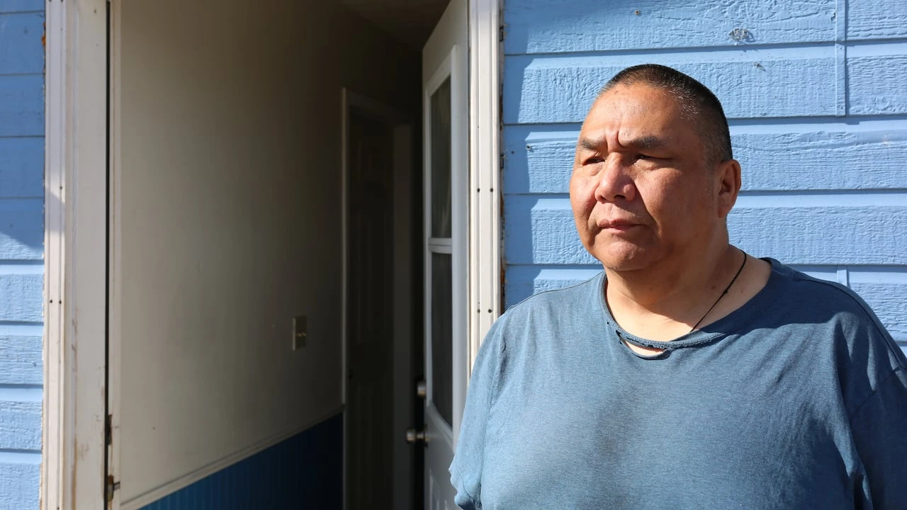 Behchokǫ̀ father says home repairs needed as daughter recovers from surgery