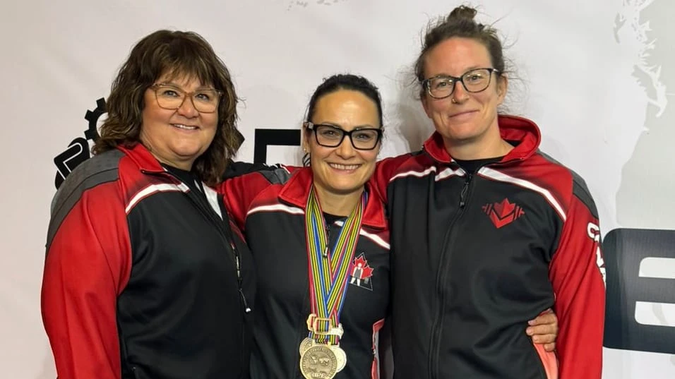 These ‘jacked’ moms win world medals, showing Sask. strength in powerlifting