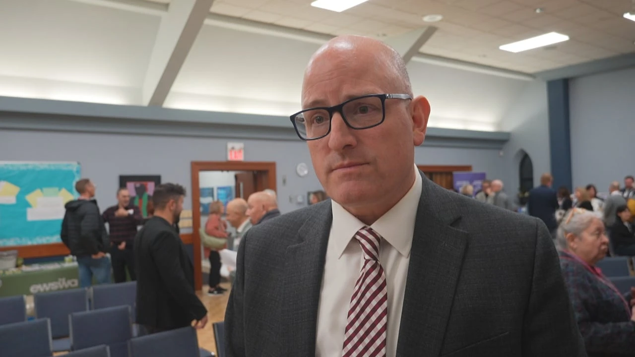 Windsor's mayor wants to a budget with no property tax increase. Staff warn that's challenging