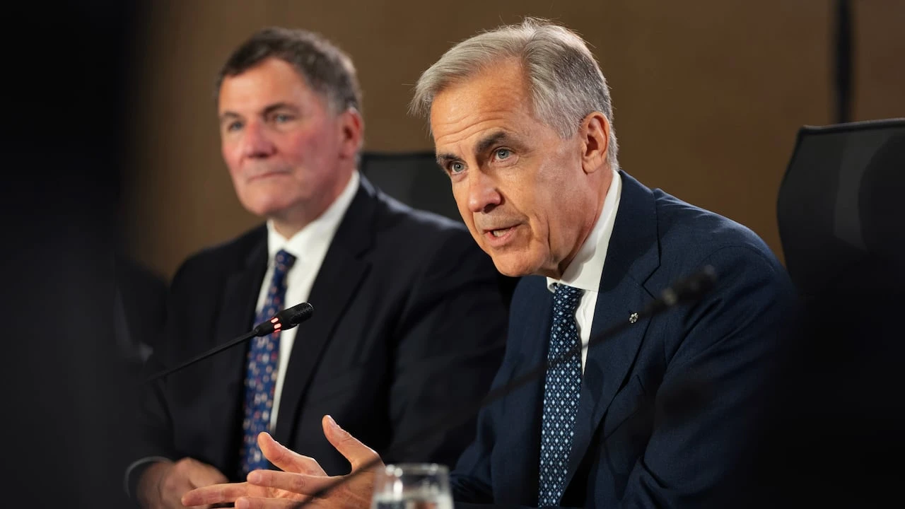 Carney says he could have explained new Gordie Howe bridge deal better