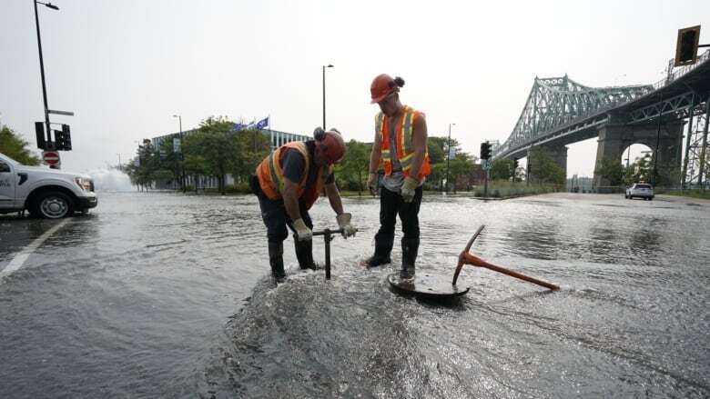 Replacing Canada's crumbling water, road infrastructure would cost more than $300B: Statistics Canada