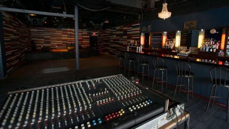 Facing rising costs, Montreal music venues get a financial boost from city