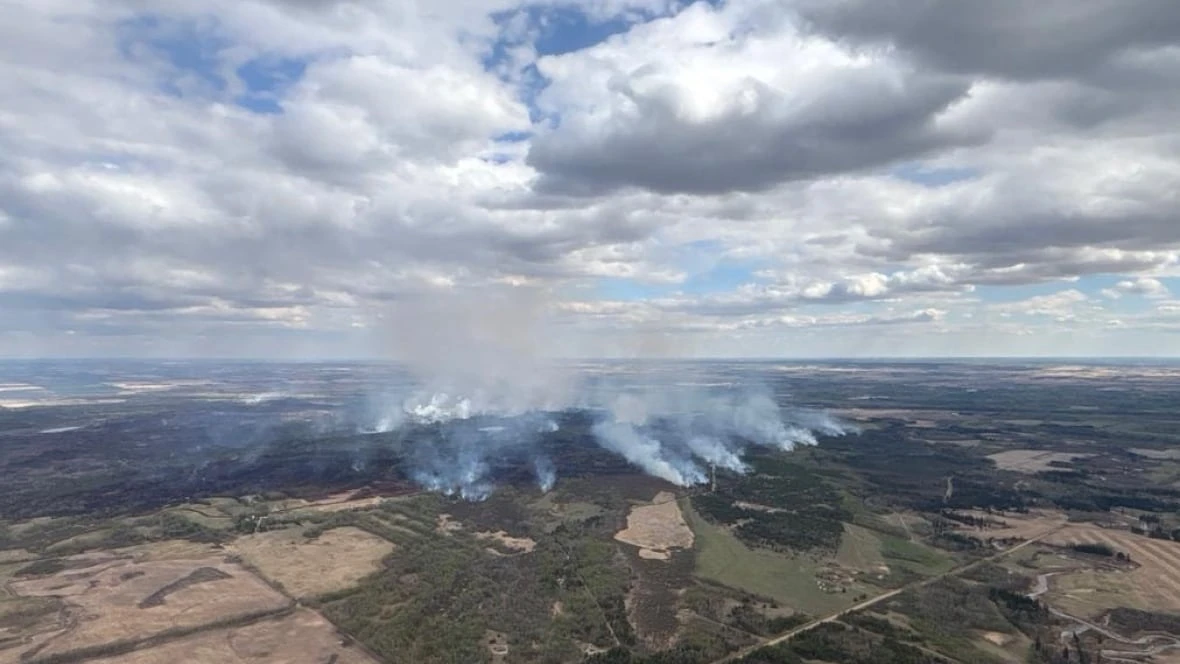 Evacuation orders lifted near Redwater, Alta., as crews gain upper hand on wildfire