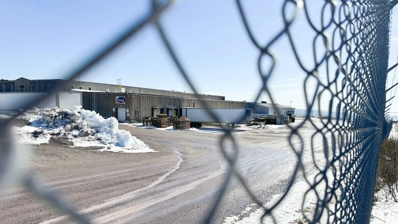 Clearwater Seafoods lays off employees at 2 Nova Scotia facilities