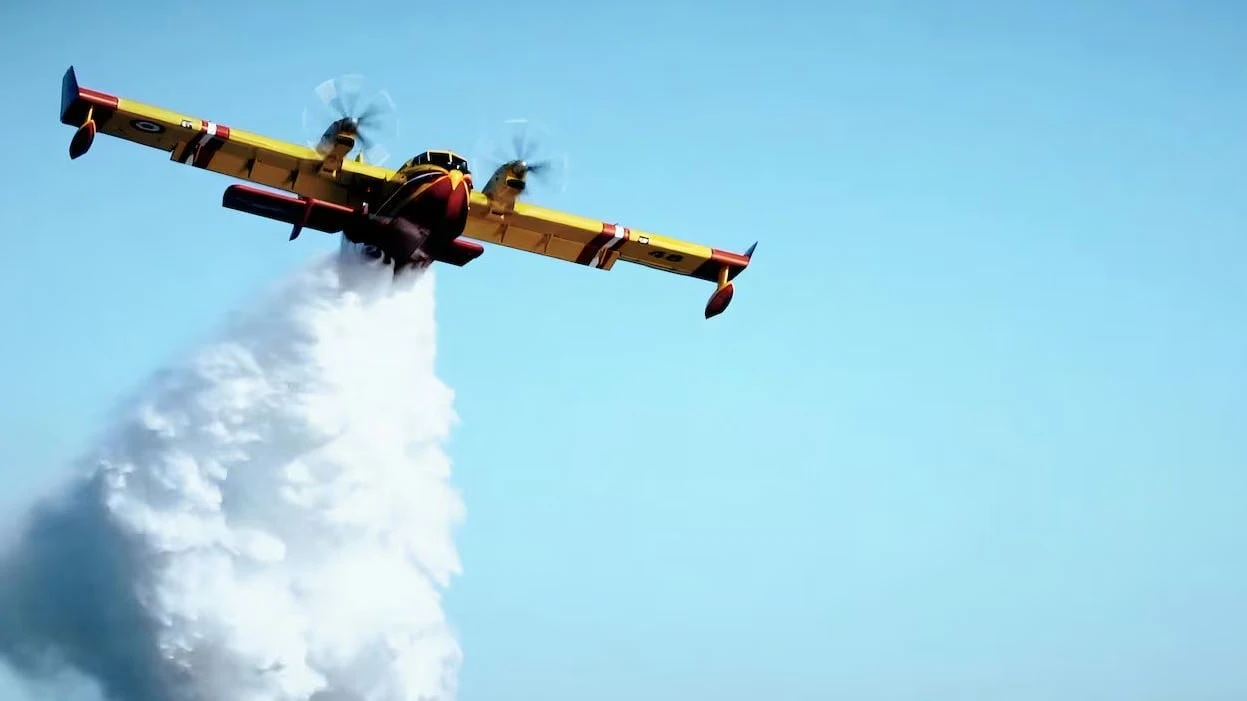 17 firefighters from P.E.I. battling wildfires in Quebec are 'excited to help the community'